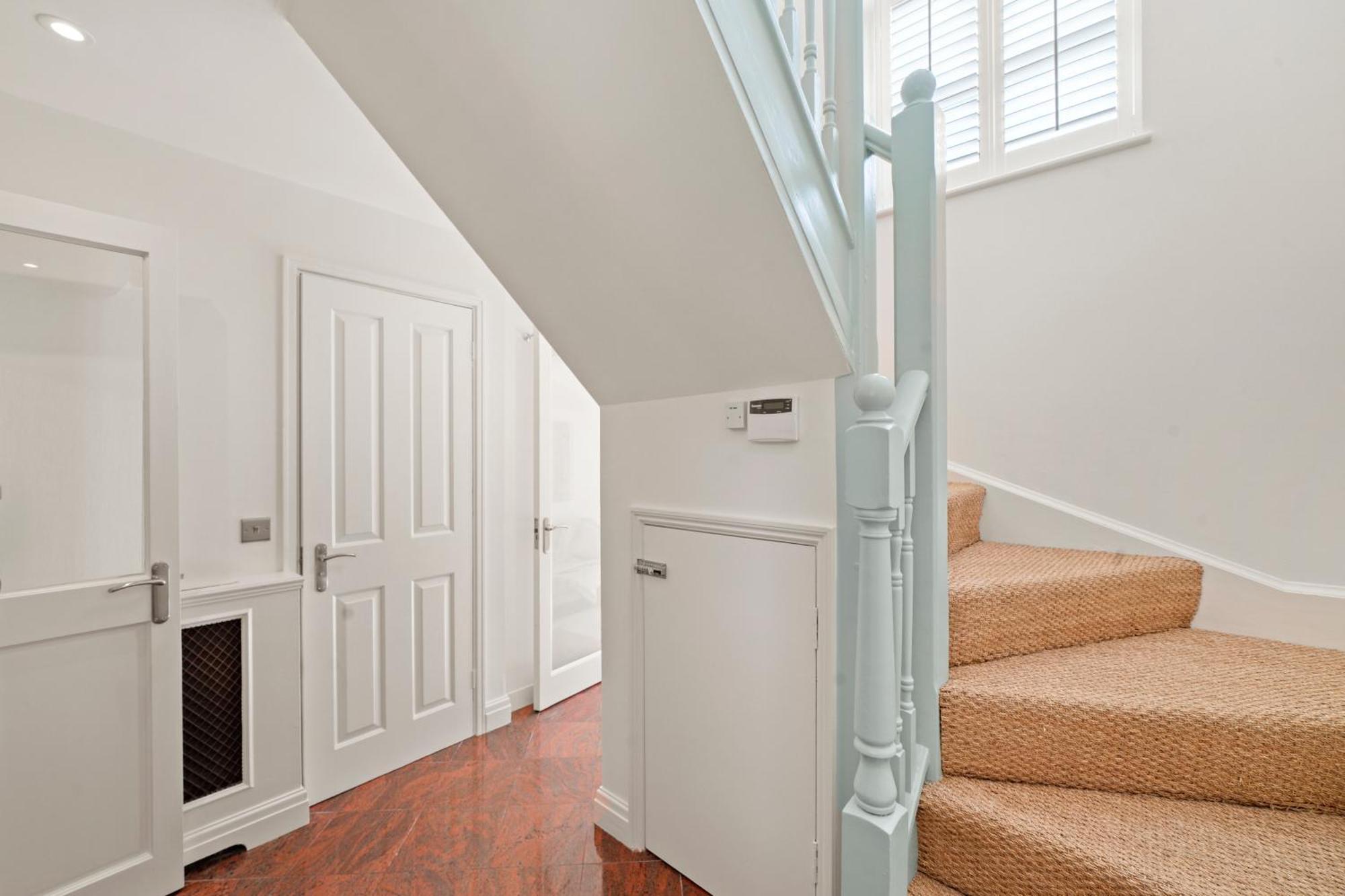 3 Bedroom Mews Home - Clapham Common - Free Private Parking - Sleeps 5 - Newly Refurbished - Sweetpea & Pillow Properties Londres Exterior foto